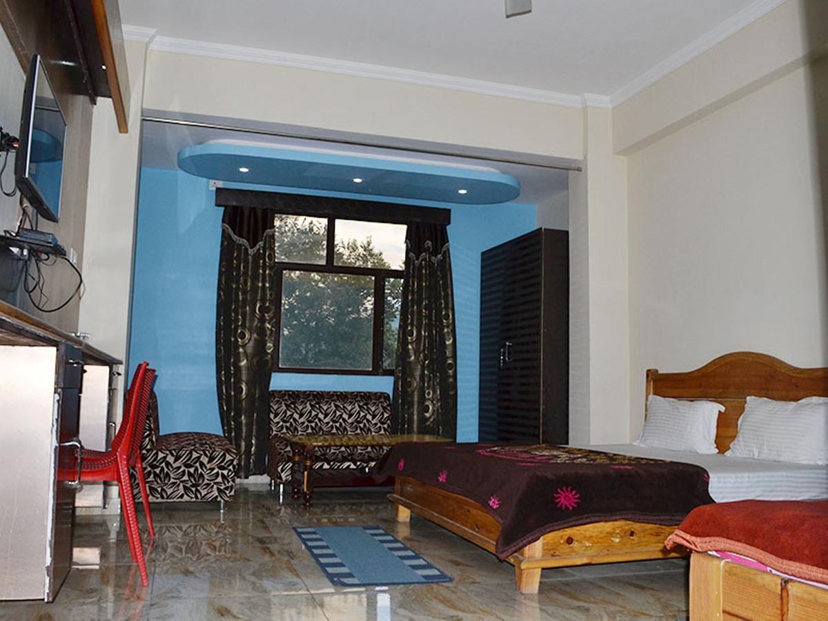 Oyo 37525 Hotel Mall Palace Pithorāgarh Eksteriør billede