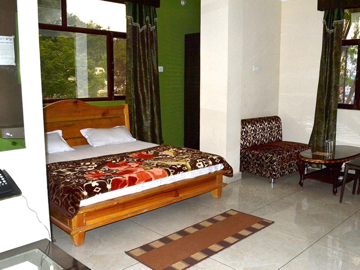 Oyo 37525 Hotel Mall Palace Pithorāgarh Eksteriør billede