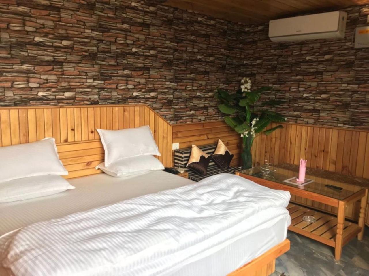 Oyo 37525 Hotel Mall Palace Pithorāgarh Eksteriør billede