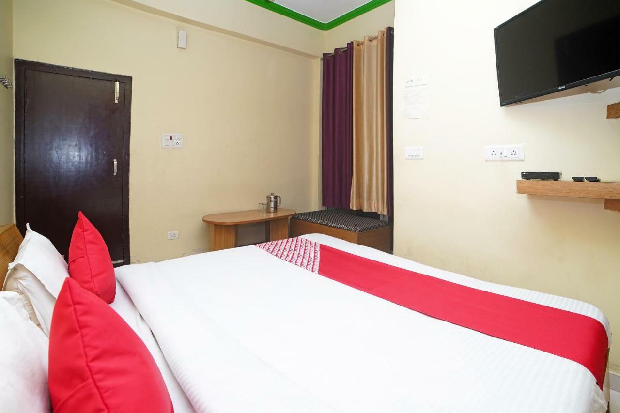 Oyo 37525 Hotel Mall Palace Pithorāgarh Eksteriør billede