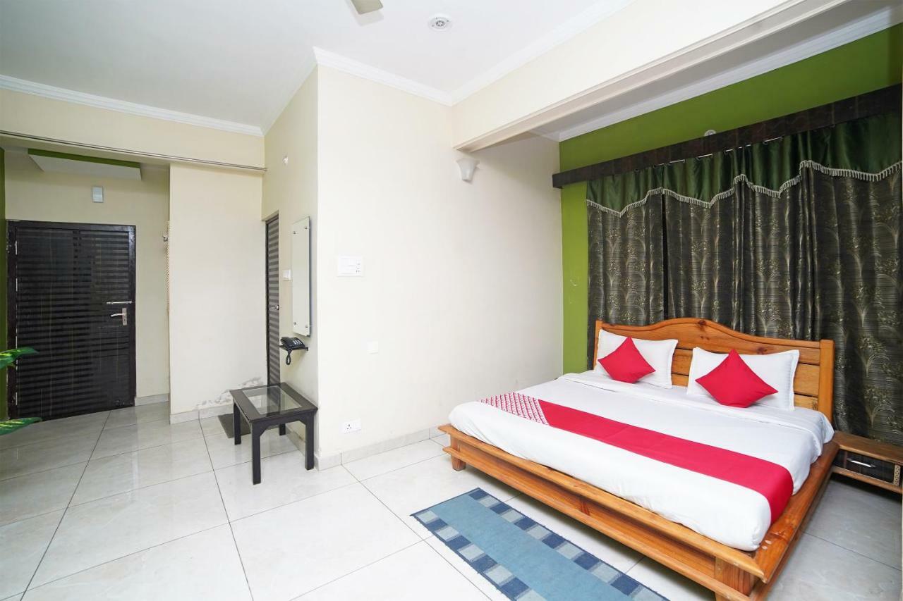 Oyo 37525 Hotel Mall Palace Pithorāgarh Eksteriør billede