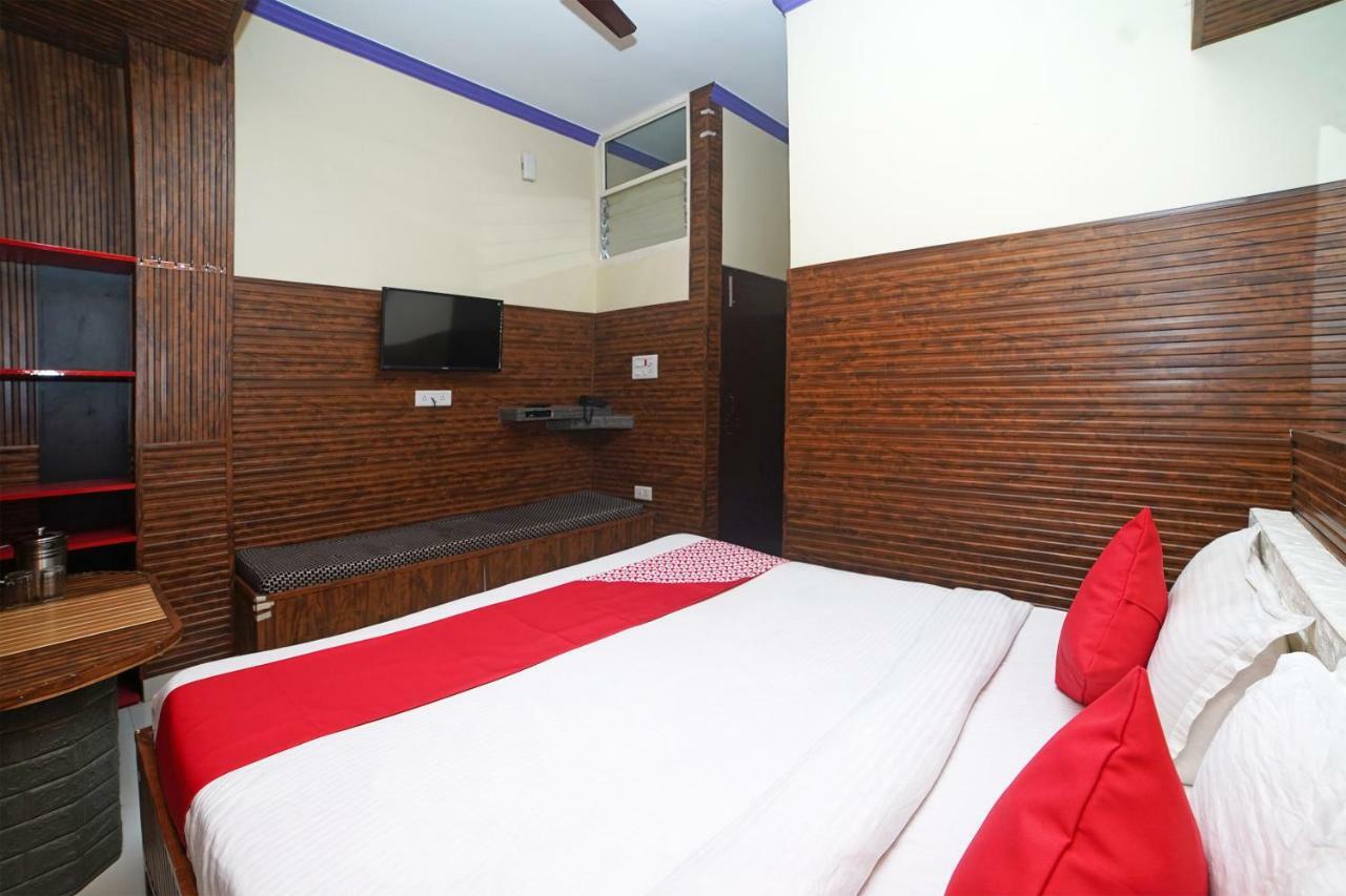 Oyo 37525 Hotel Mall Palace Pithorāgarh Eksteriør billede