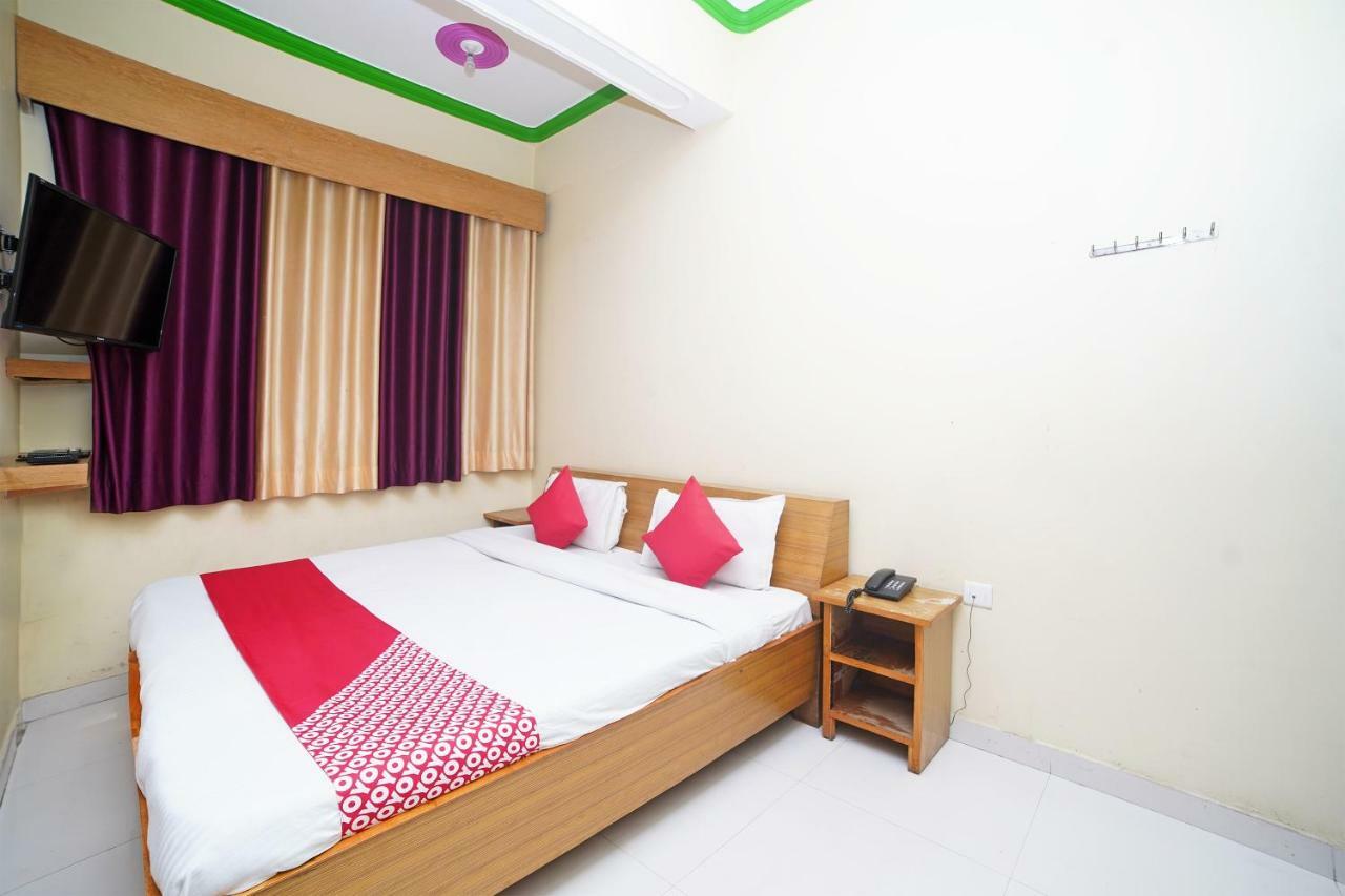 Oyo 37525 Hotel Mall Palace Pithorāgarh Eksteriør billede